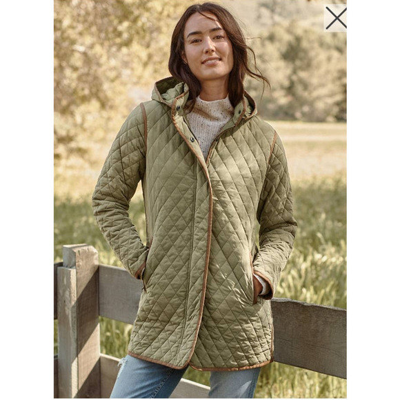 Garnet Hill Jackets & Blazers - Garnet Hill sz 10  Recycled Quilted Car Coat Jacket Detachable Hood Light Weight